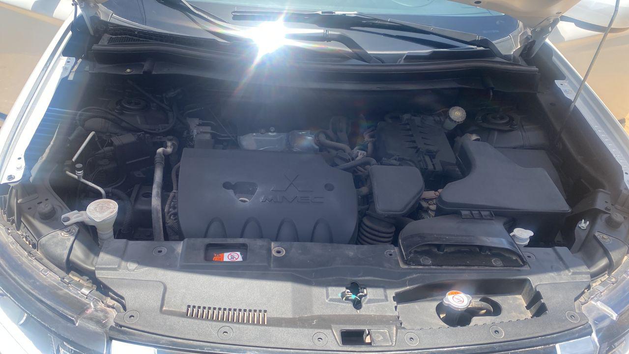 Mitsubishi Outlander 2019 à vendre 7 places - photo 7