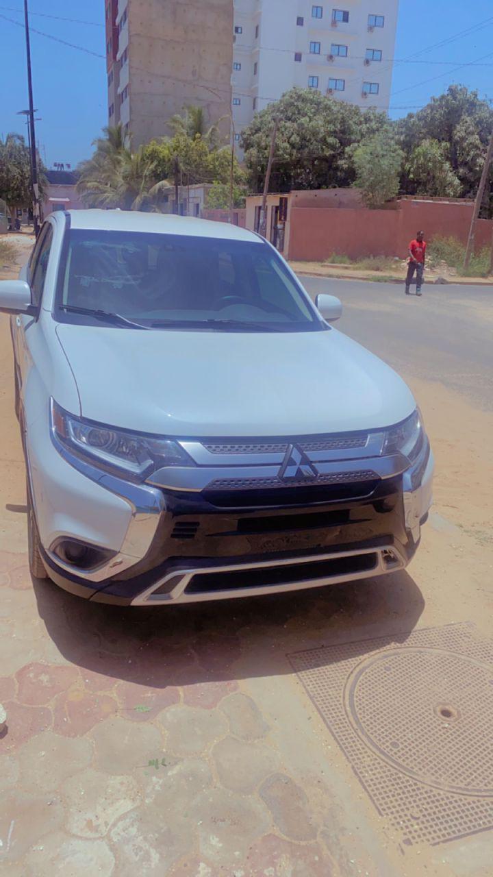 Mitsubishi Outlander 2019 à vendre 7 places - photo 3